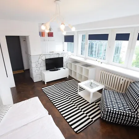 Elegant View Varšava